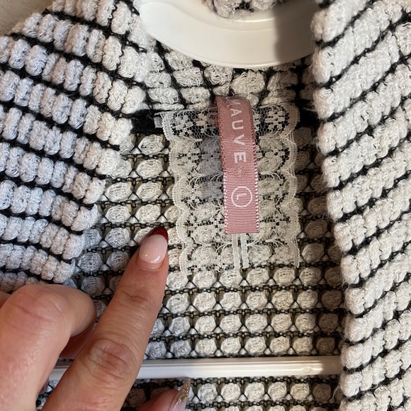 Anthropology “mauve”- open cardigan, knitted, warm and cozy, long sleeve - Picture 4 of 9